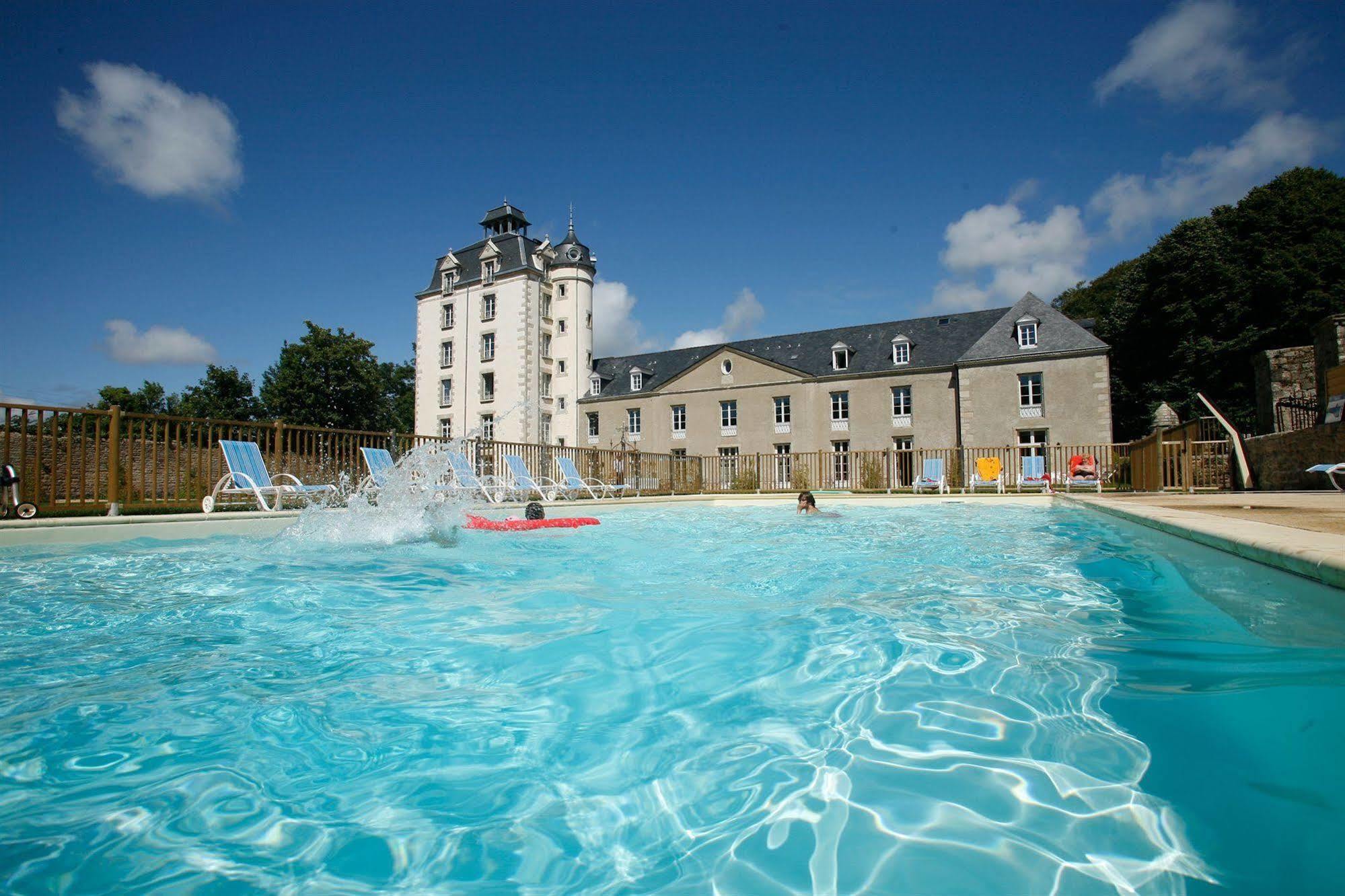 Résidence Prestige Odalys Le Château de Kéravéon Erdeven Esterno foto